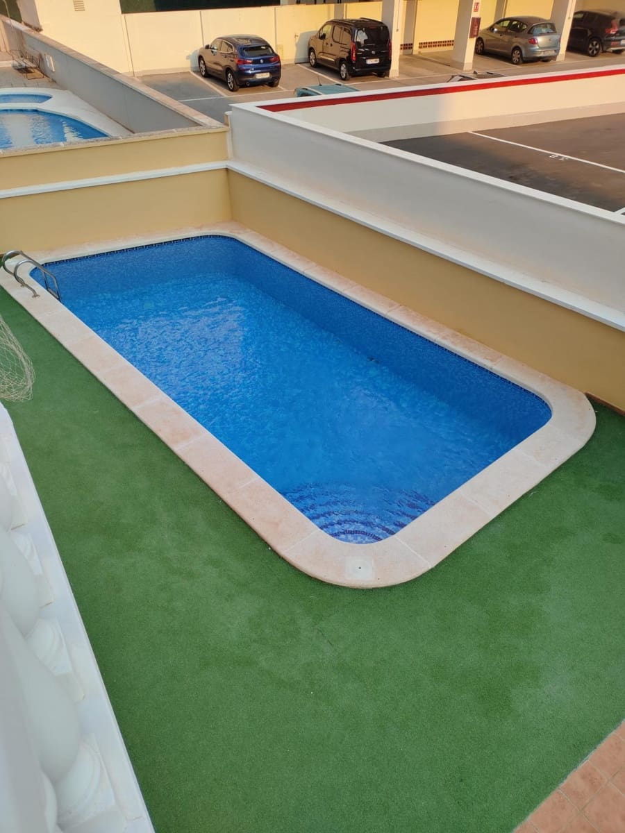 2 bedroom Apartment for sale in Guardamar del Segura with pool - € 155,000 (Ref: 9839278)
