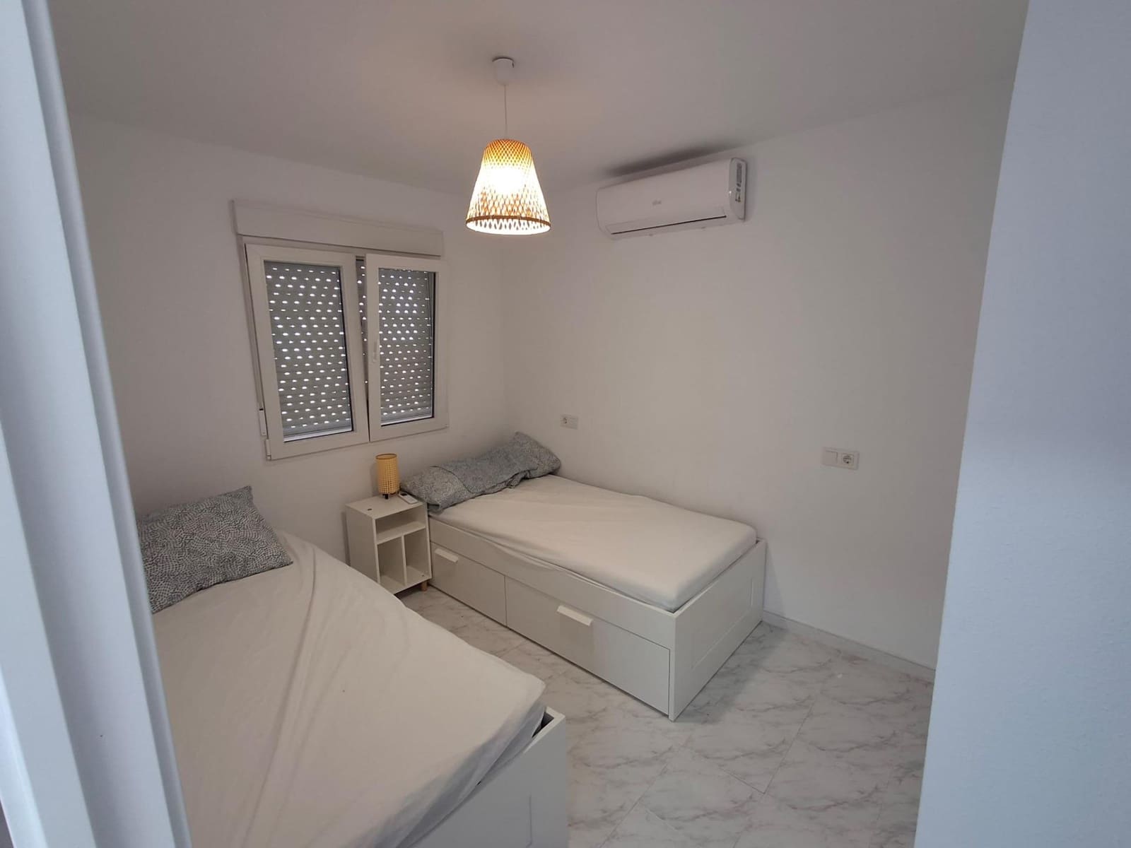 3 soveværelse Rækkehus til salg i Torrevieja med swimmingpool - € 175.000 (Ref: 9849403)