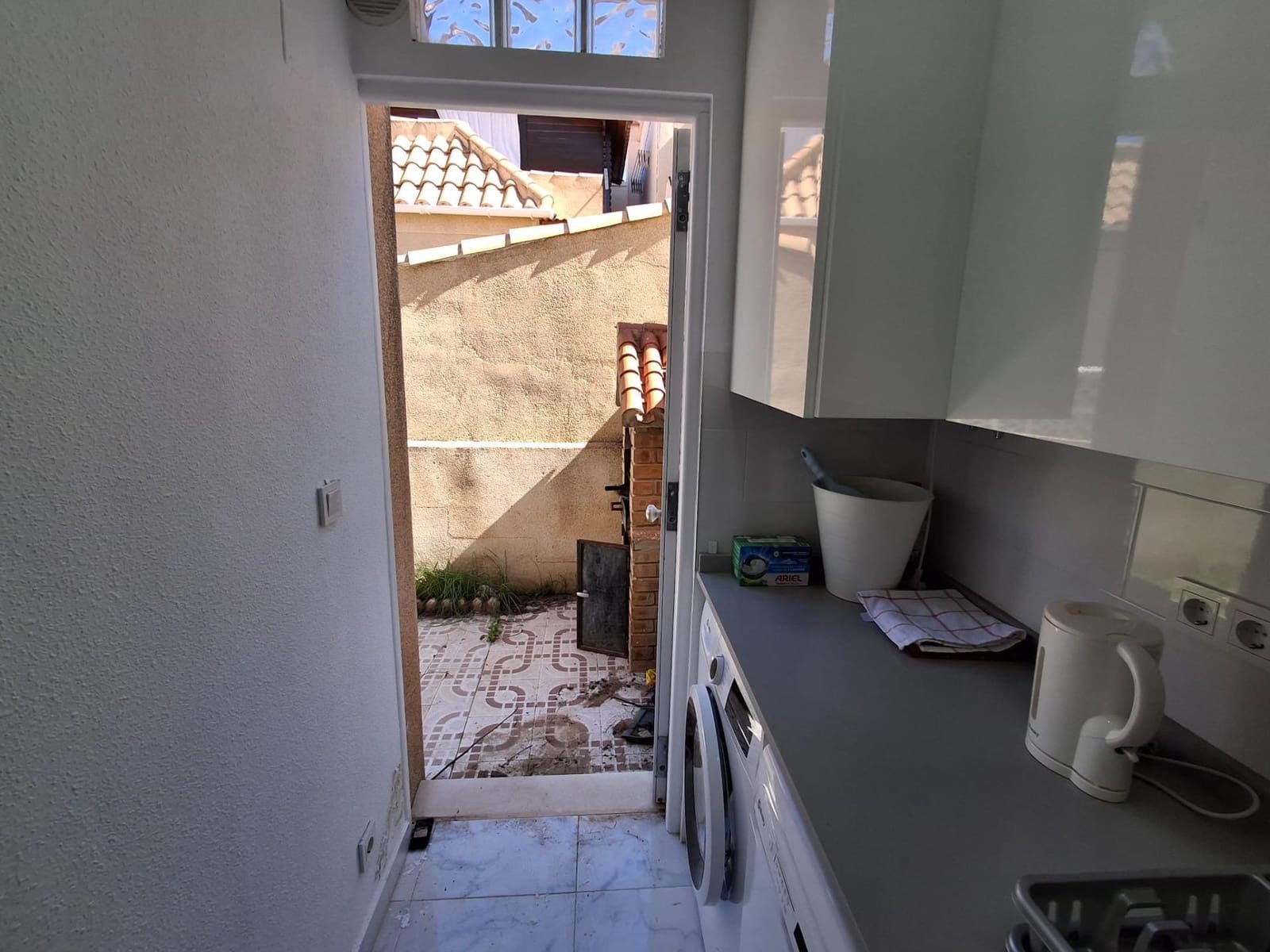 3 soveværelse Rækkehus til salg i Torrevieja med swimmingpool - € 175.000 (Ref: 9849403)
