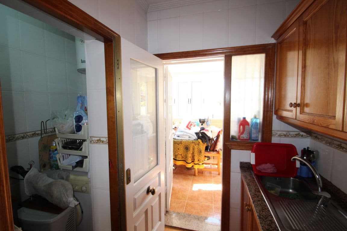 2 chambre Villa/Maison à vendre à Torrevieja avec piscine - 228 000 € (Ref: 9851789)