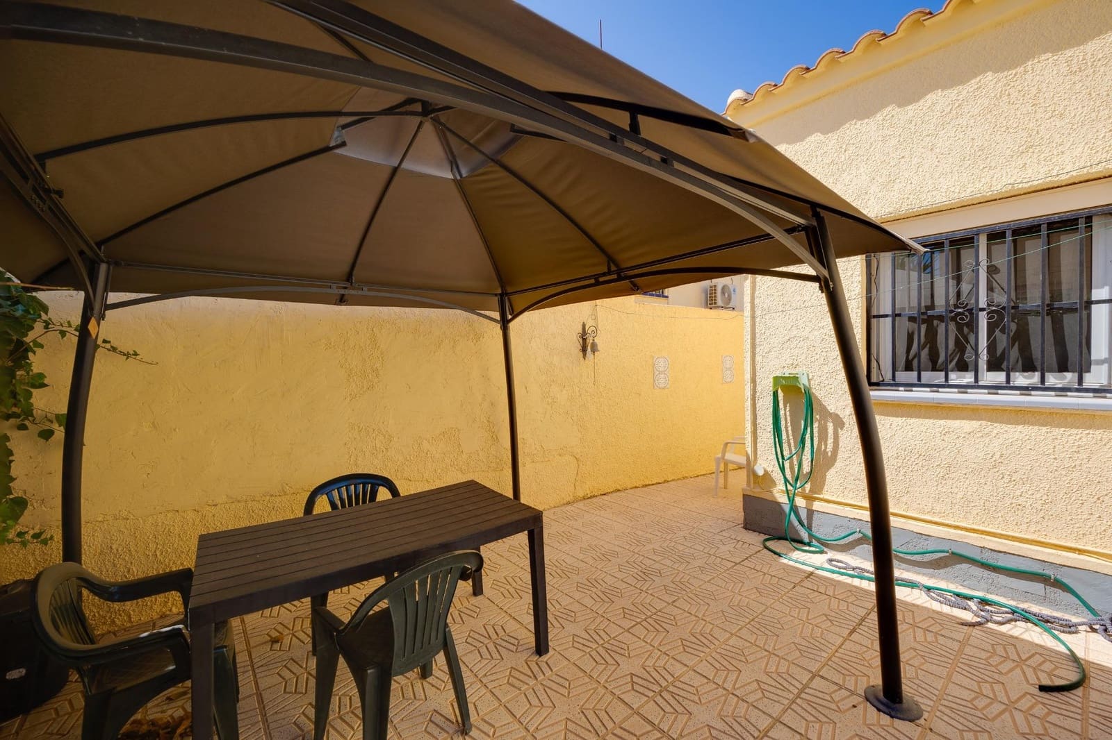 3 soverom Villa til salgs i San Fulgencio med svømmebasseng - € 225 000 (Ref: 9851790)