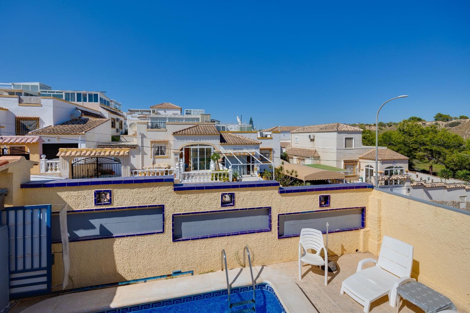 3 soverom Villa til salgs i San Fulgencio med svømmebasseng - € 225 000 (Ref: 9851790)