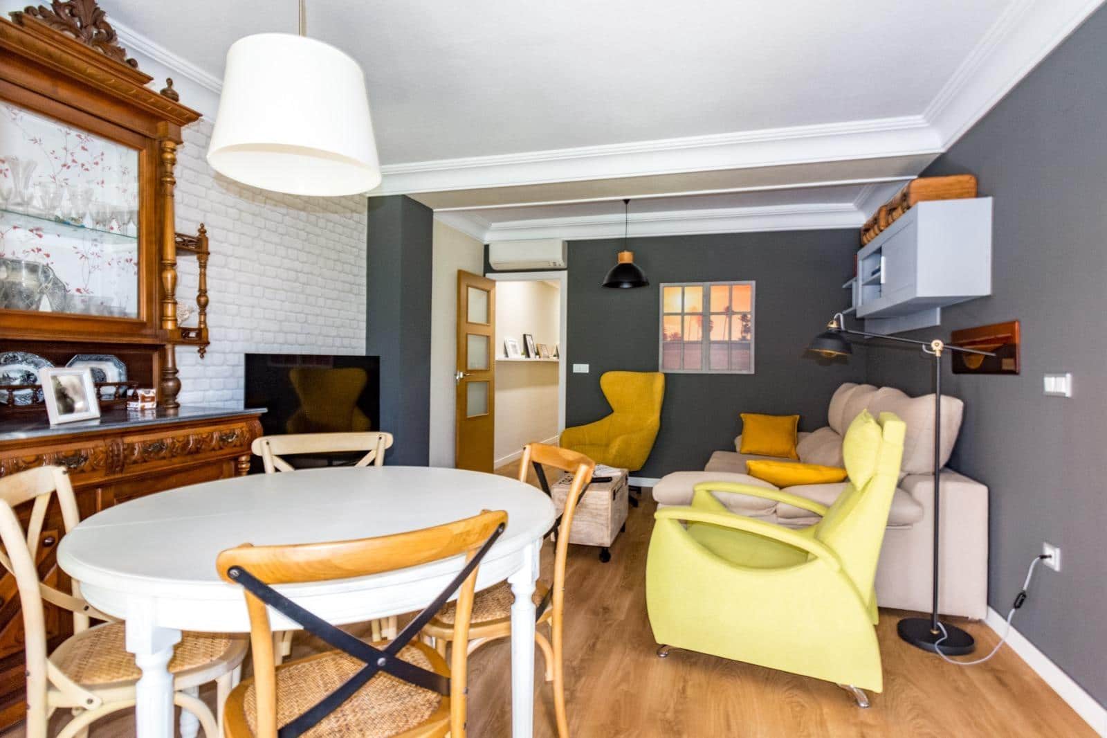 4 quarto Apartamento para venda em Torrevieja com garagem - 345 000 € (Ref: 9855491)