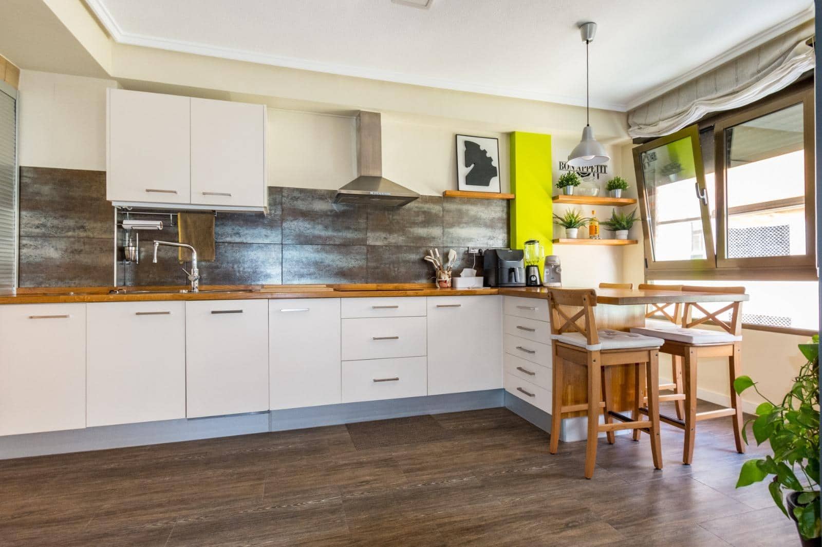 4 quarto Apartamento para venda em Torrevieja com garagem - 345 000 € (Ref: 9855491)