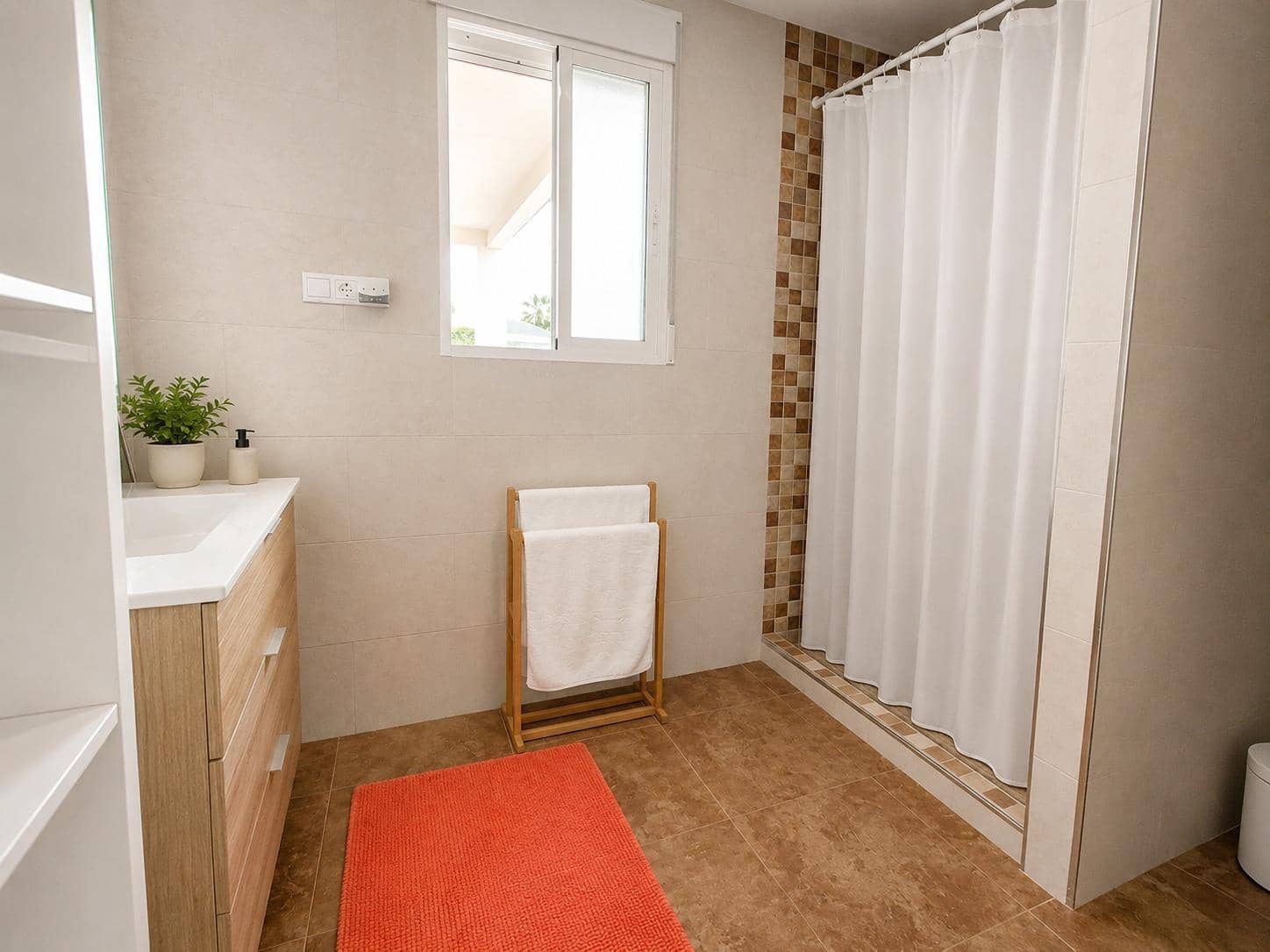 4 soverom Villa til salgs i Torrevieja med svømmebasseng - € 454 900 (Ref: 9858122)