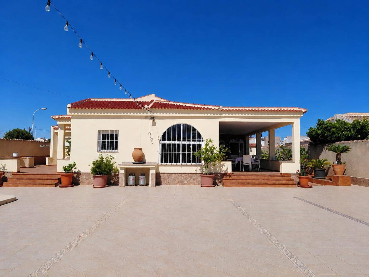 4 soverom Villa til salgs i Torrevieja med svømmebasseng - € 454 900 (Ref: 9858122)