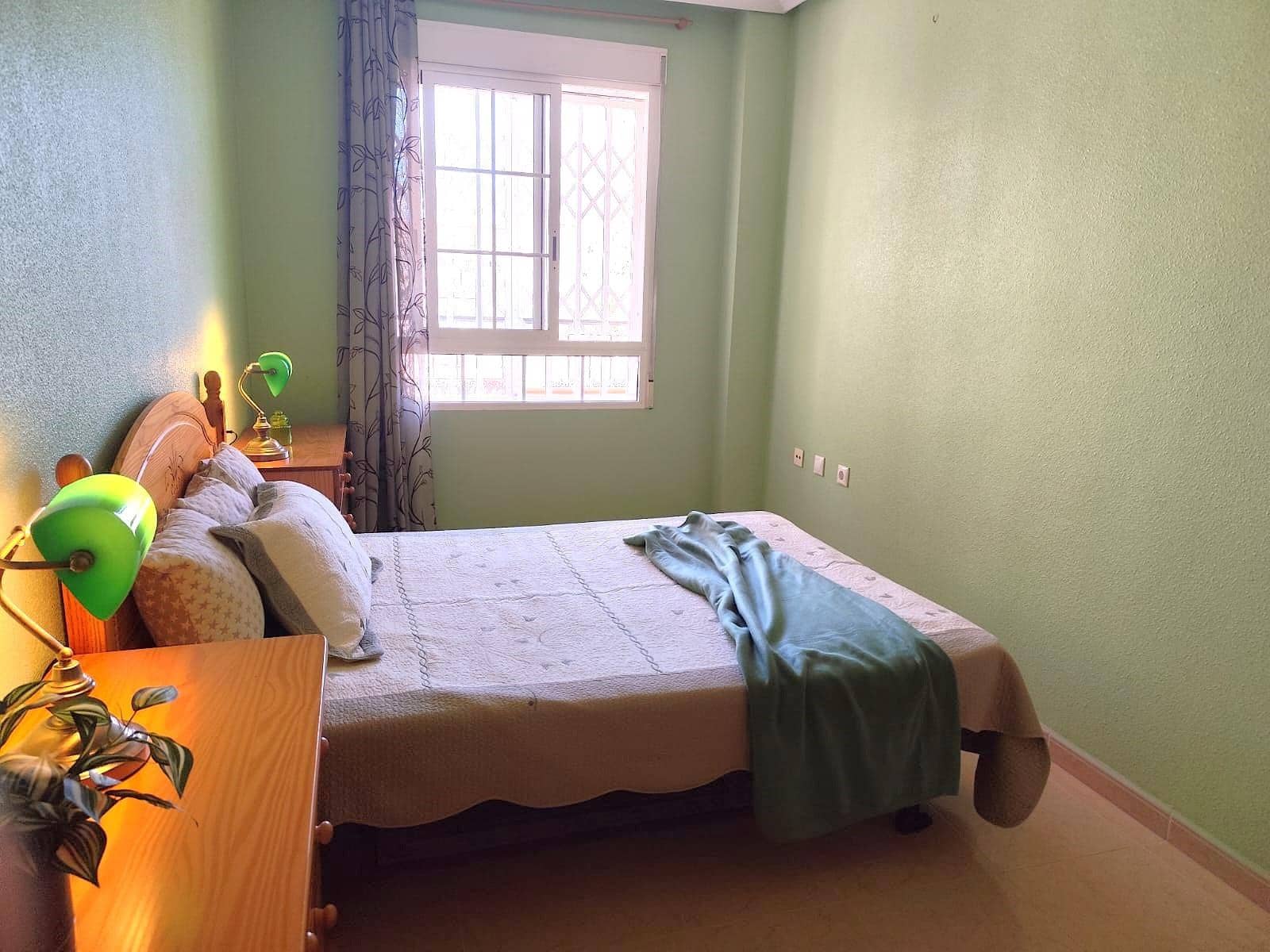2 soverom Leilighet til salgs i Torrevieja - € 124 900 (Ref: 9860124)