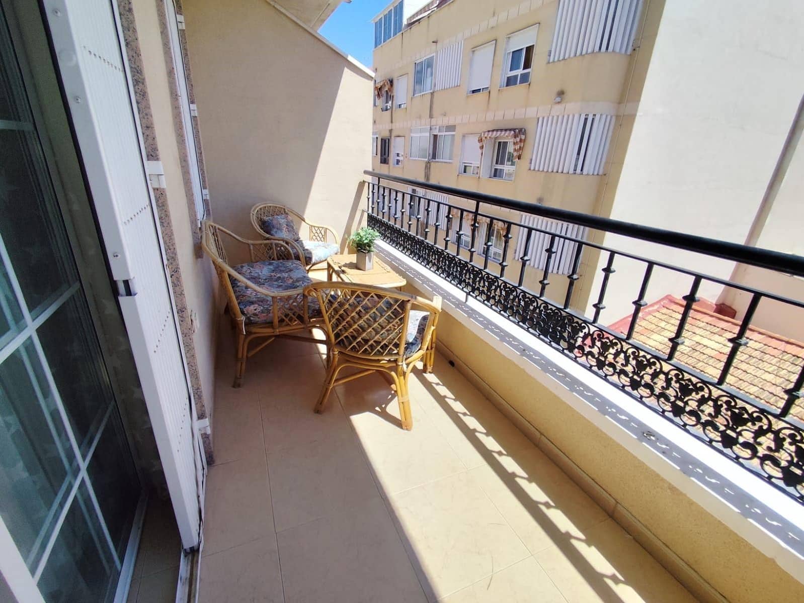 2 soverom Leilighet til salgs i Torrevieja - € 124 900 (Ref: 9860124)