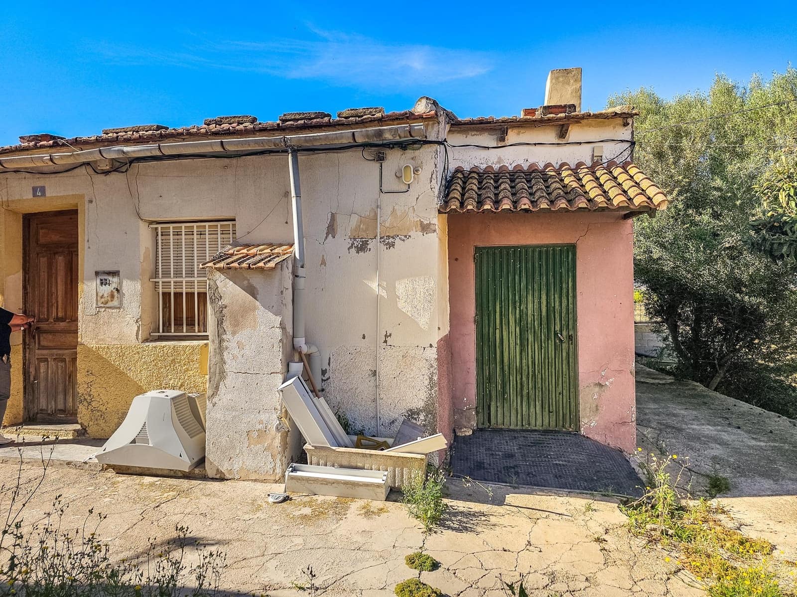 3 soveværelse Villa til salg i Orihuela med swimmingpool - € 150.000 (Ref: 9860125)