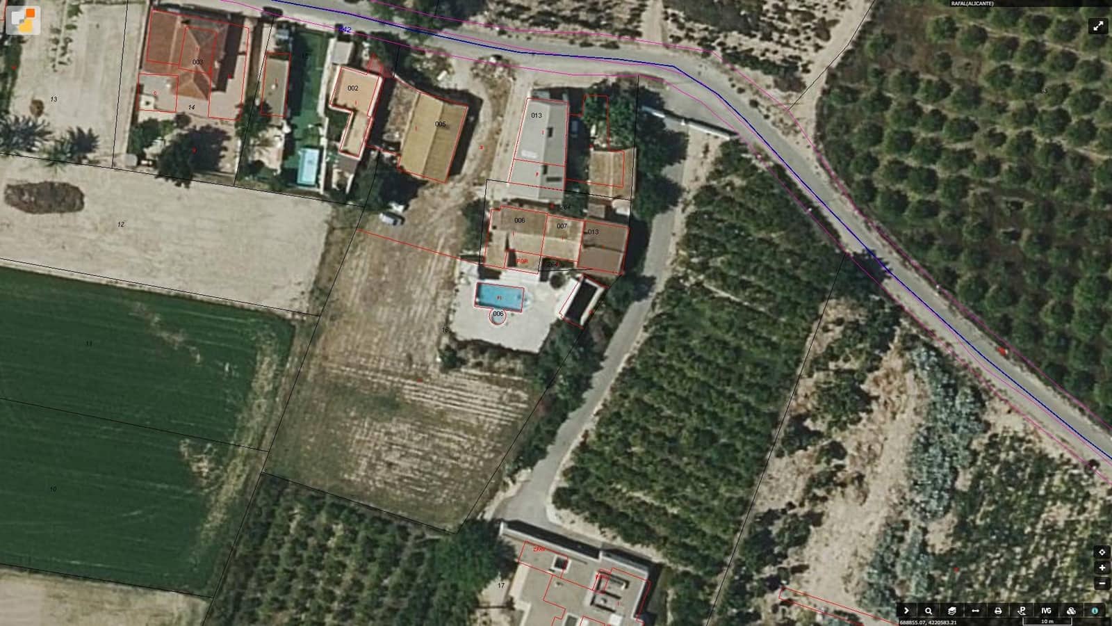 3 soveværelse Villa til salg i Orihuela med swimmingpool - € 150.000 (Ref: 9860125)