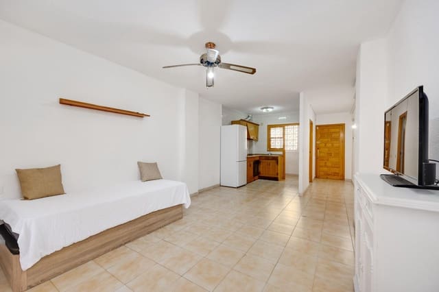 2 soverom Leilighet til salgs i Playa del Acequión, Torrevieja med svømmebasseng - € 130 000 (Ref: 9878893)