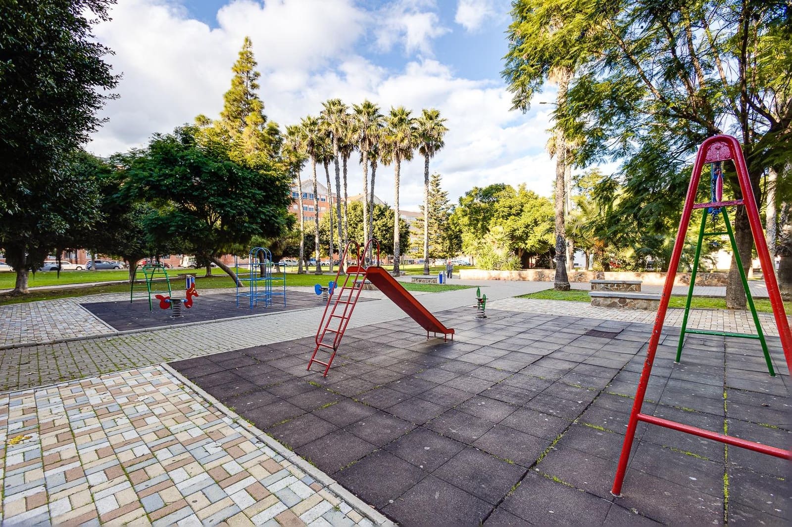 2 soverom Leilighet til salgs i Torrevieja med svømmebasseng - € 130 000 (Ref: 9878893)