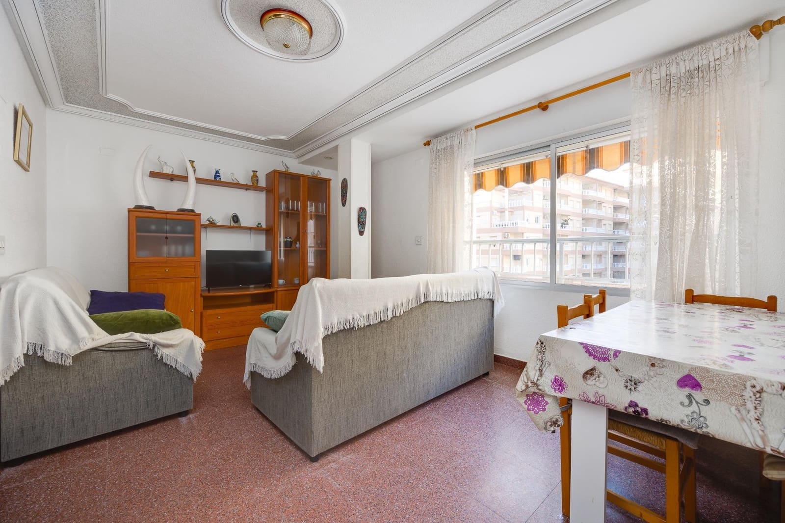 3 bedroom Apartment for sale in Torrevieja - € 148,000 (Ref: 9884831)