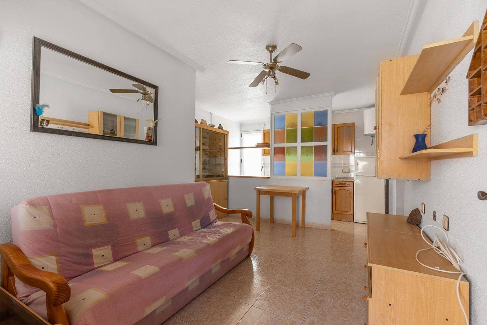 2 soveværelse Bungalow til salg i Torrevieja med swimmingpool - € 130.000 (Ref: 9884833)