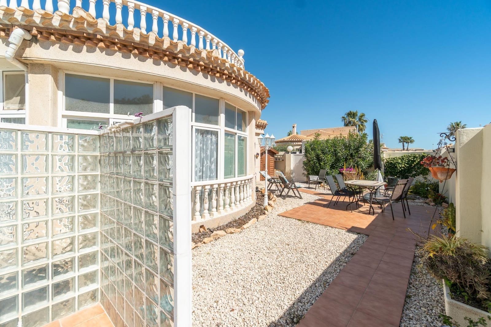 3 bedroom Villa for sale in La Zenia with pool garage - € 599,000 (Ref: 9888124)