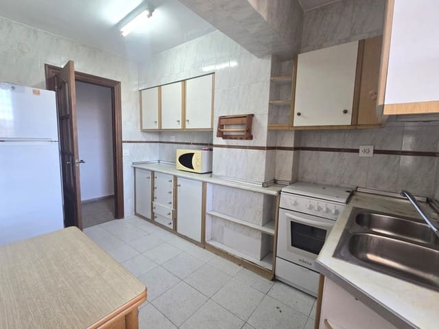 3 slaapkamer Appartement te koop in Puerto Deportivo, Torrevieja met zwembad - € 219.999 (Ref: 9890407)
