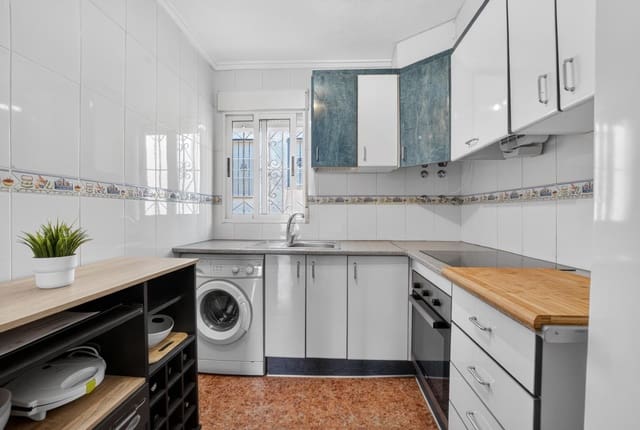 Bungalow de 3 habitaciones en La Florida, Orihuela en venta con piscina - 159.000 € (Ref: 9903963)