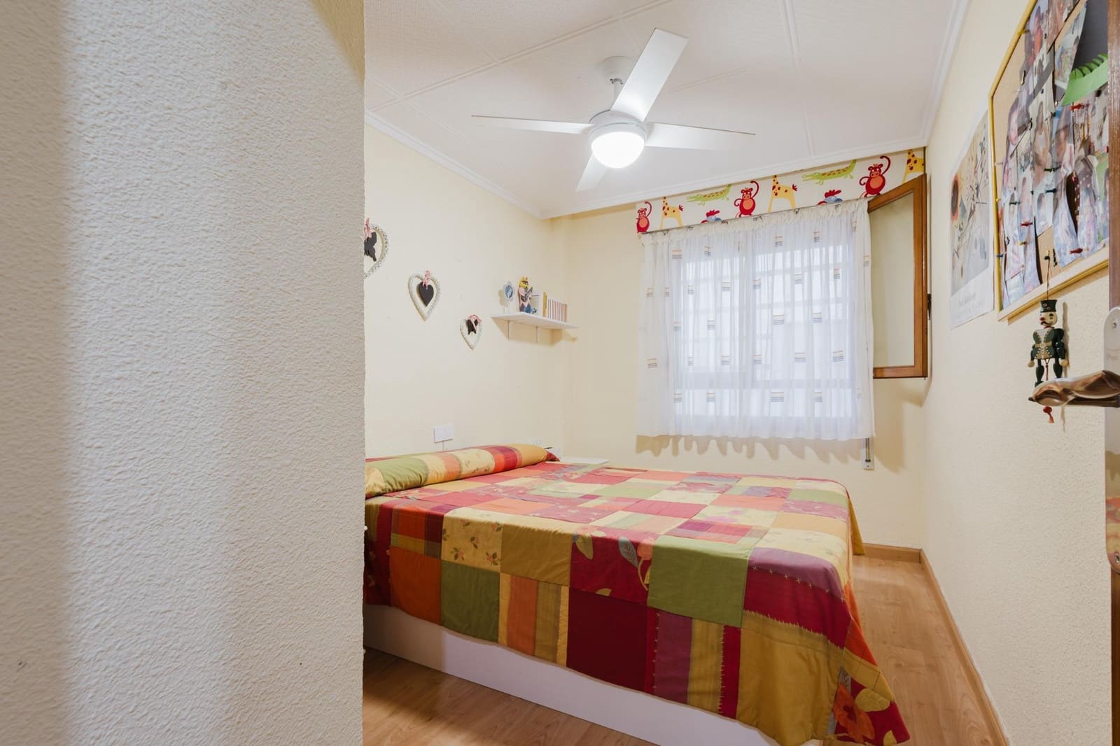 3 soveværelse Lejlighed til salg i Torrevieja med swimmingpool - € 239.000 (Ref: 9908058)