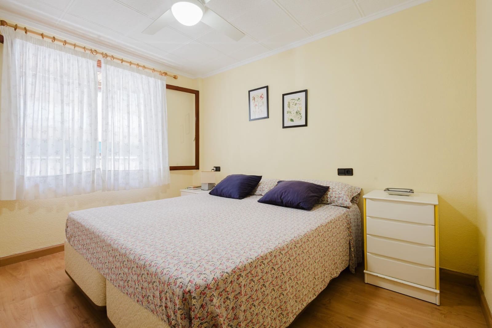 3 soveværelse Lejlighed til salg i Torrevieja med swimmingpool - € 239.000 (Ref: 9908058)