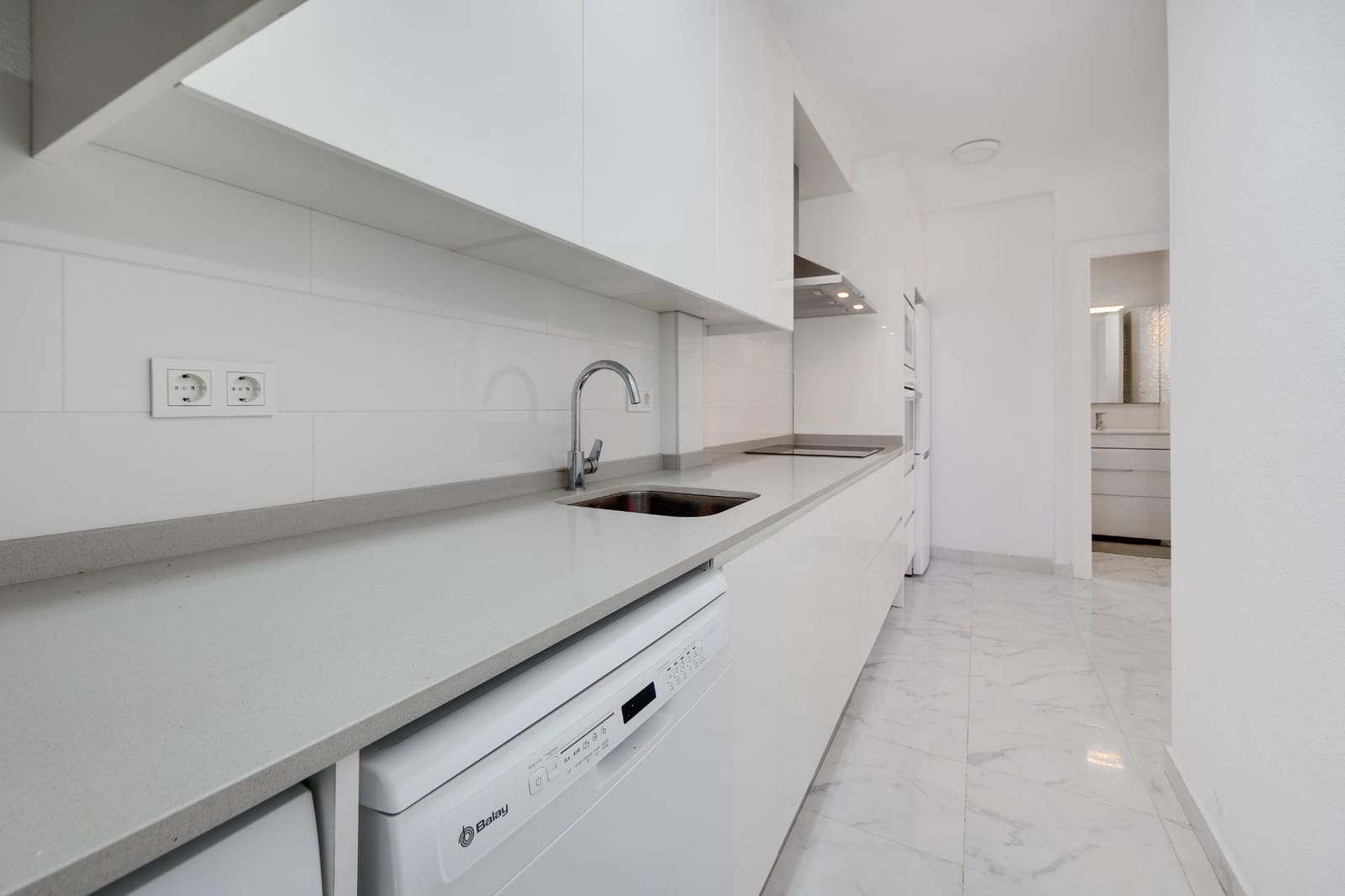 3 camera da letto Villetta a Schiera in vendita in Torrevieja con piscina - 175.000 € (Rif: 9908059)