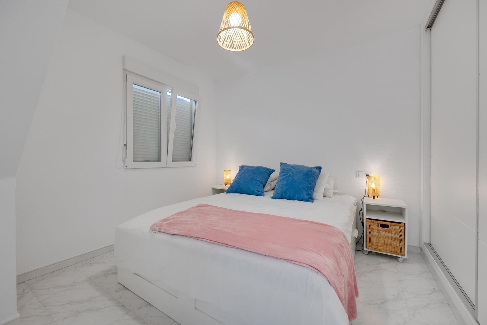 3 camera da letto Villetta a Schiera in vendita in Torrevieja con piscina - 175.000 € (Rif: 9908059)