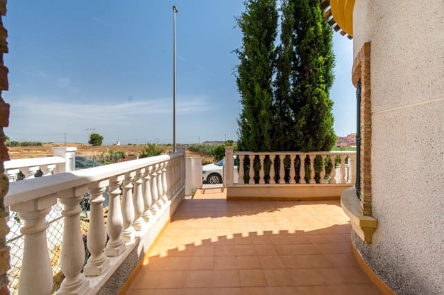 3 soveværelse Villa til salg i Los Montesinos med swimmingpool - € 210.000 (Ref: 9927440)