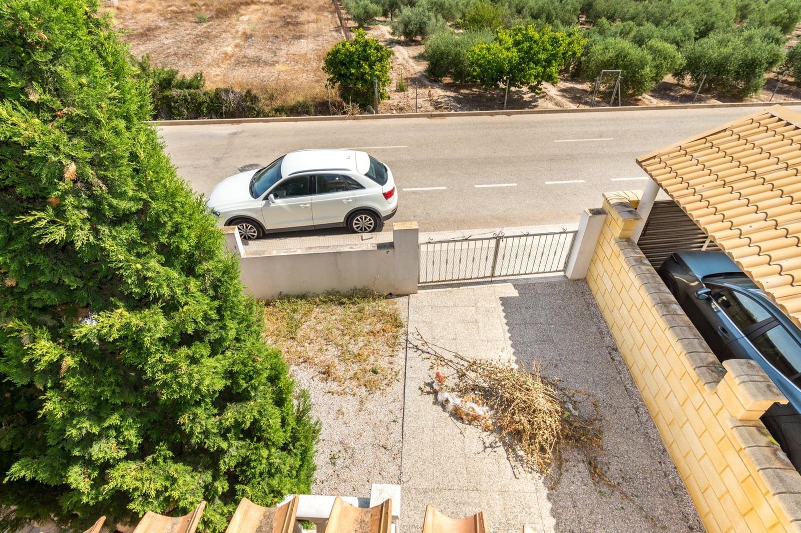 3 bedroom Villa for sale in Los Montesinos with pool - € 210,000 (Ref: 9927440)