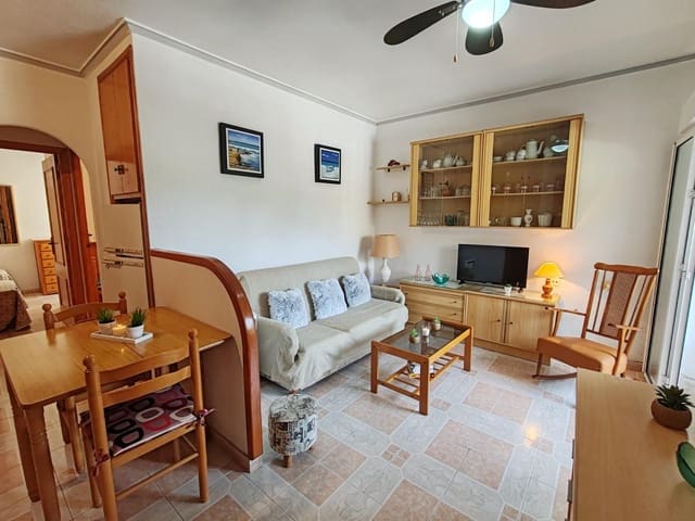 2 quarto Apartamento para venda em Avenida Habaneras - Curva de Palangre, Torrevieja com piscina - 124 900 € (Ref: 9929433)
