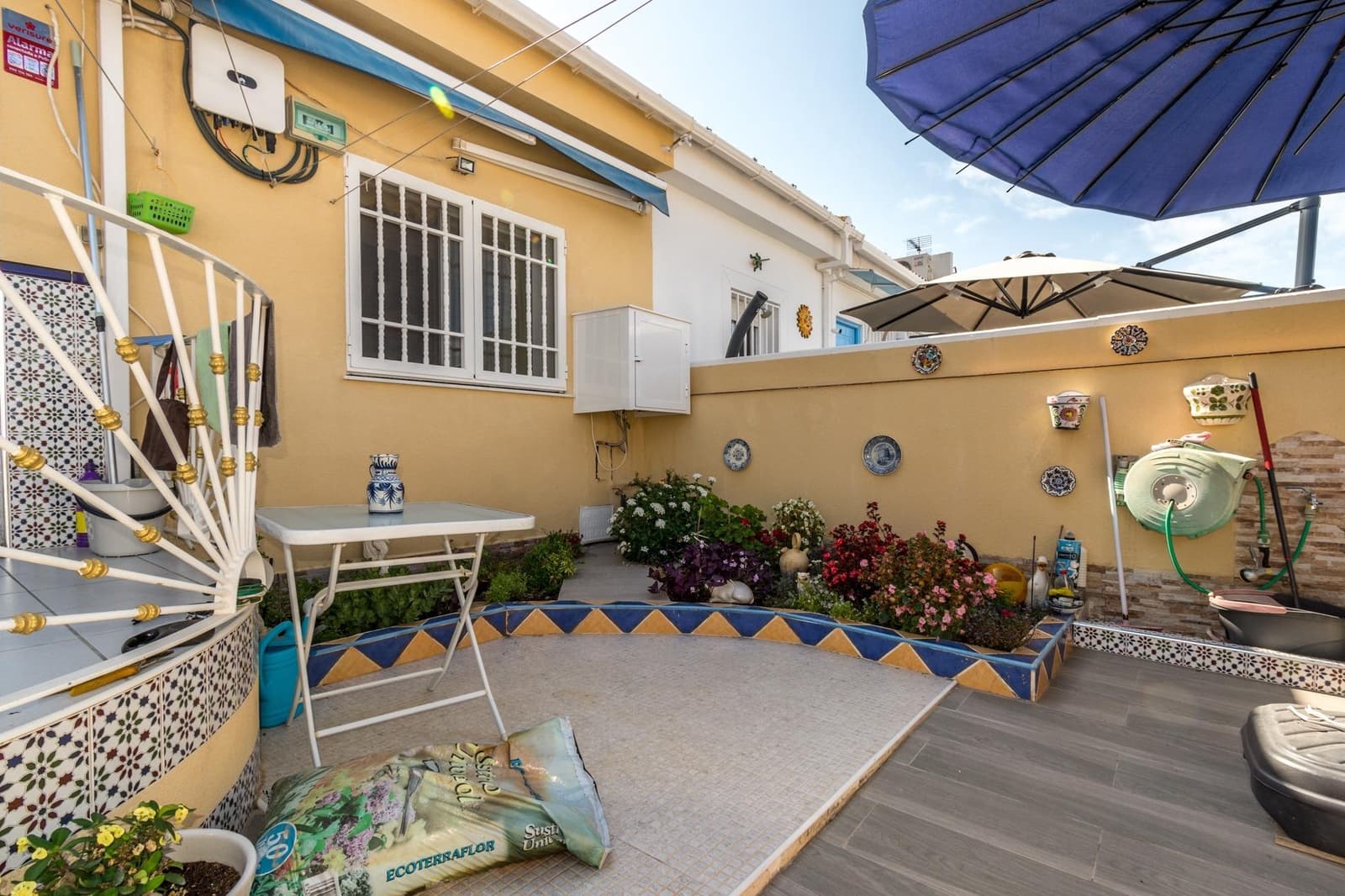 2 quarto Moradia em Banda para venda em Torrevieja - 150 000 € (Ref: 9938228)