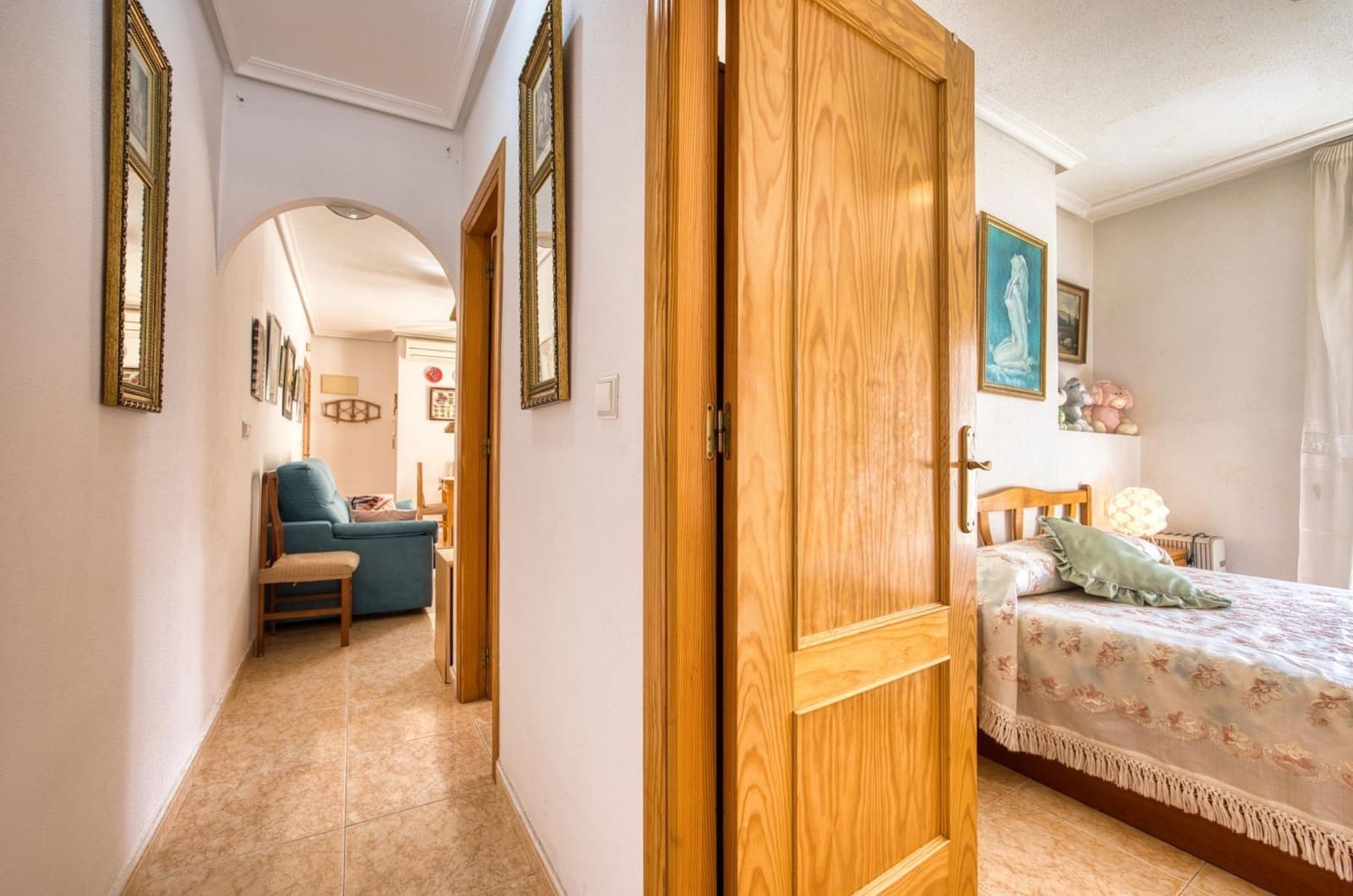 2 bedroom Apartment for sale in Torrevieja - € 127,260 (Ref: 9940004)