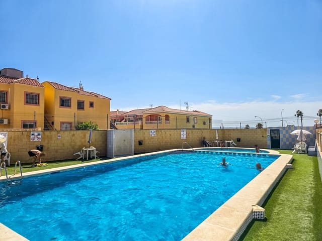 1 quarto Apartamento para venda em El Chaparral - La Siesta - La Torreta, Torrevieja com piscina - 90 000 € (Ref: 9954258)