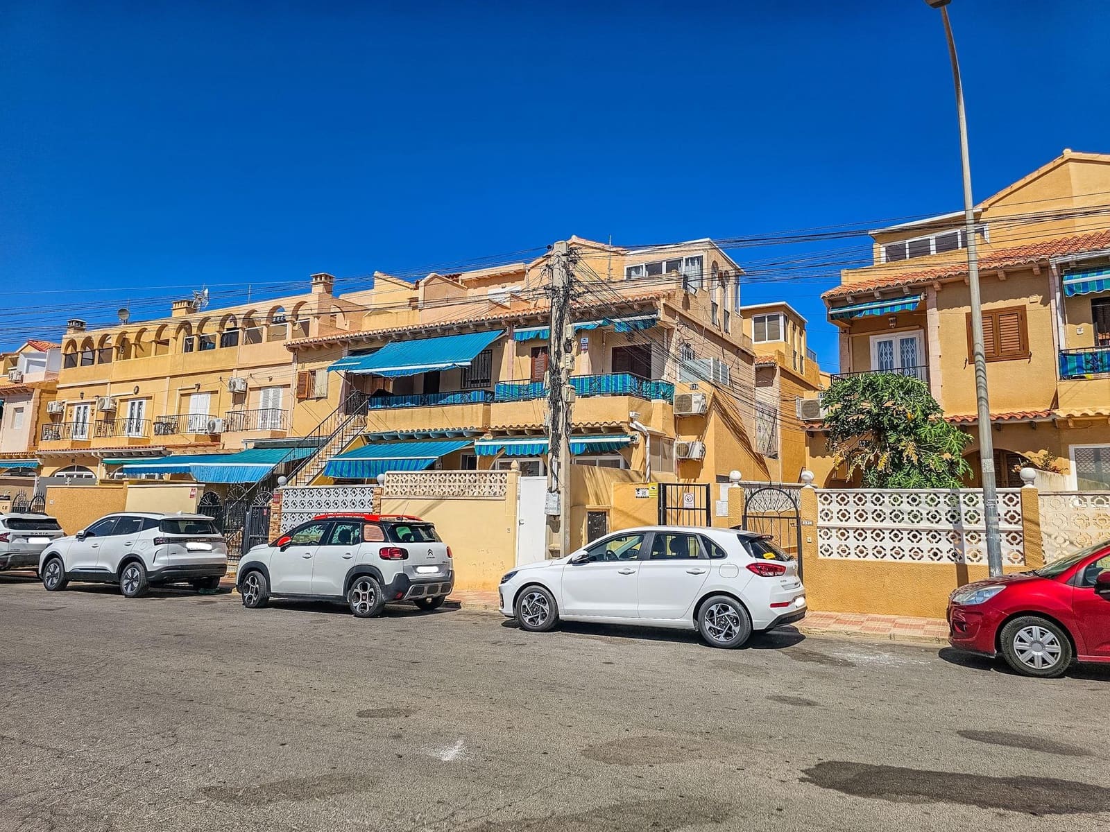 1 quarto Apartamento para venda em Torrevieja com piscina - 90 000 € (Ref: 9954258)