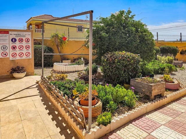 1 quarto Apartamento para venda em El Chaparral - La Siesta - La Torreta, Torrevieja com piscina - 90 000 € (Ref: 9954258)