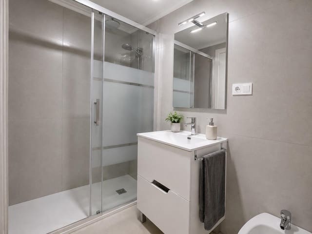 2 soveværelse Lejlighed til salg i Gaspar Perelló, Torrevieja - € 129.900 (Ref: 9955139)