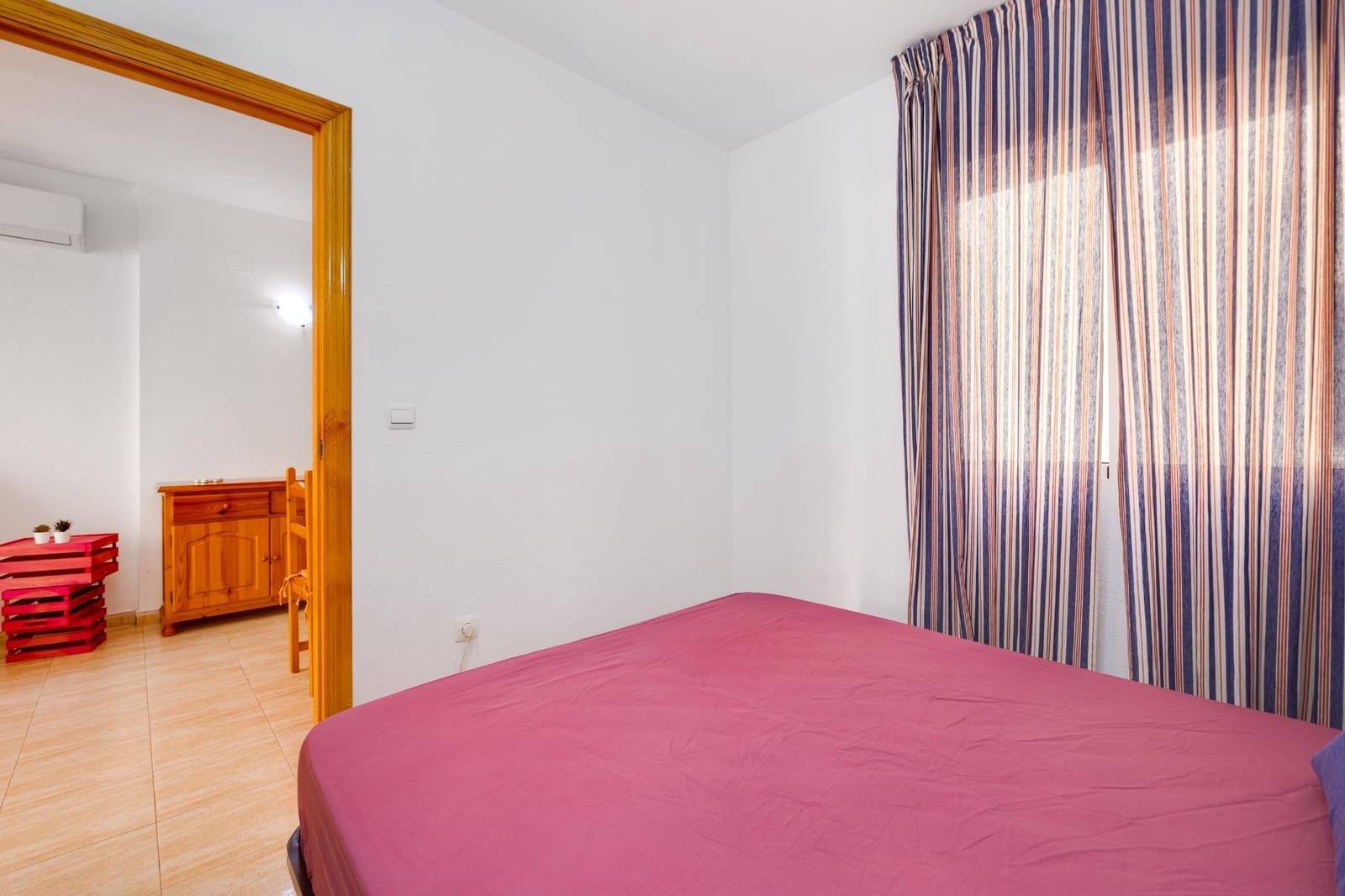 2 bedroom Apartment for sale in Torrevieja with pool - € 139,900 (Ref: 9962741)