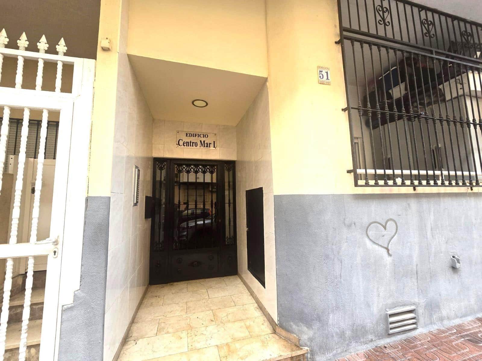 1 slaapkamer Appartement te koop in Torrevieja - € 107.000 (Ref: 9977344)