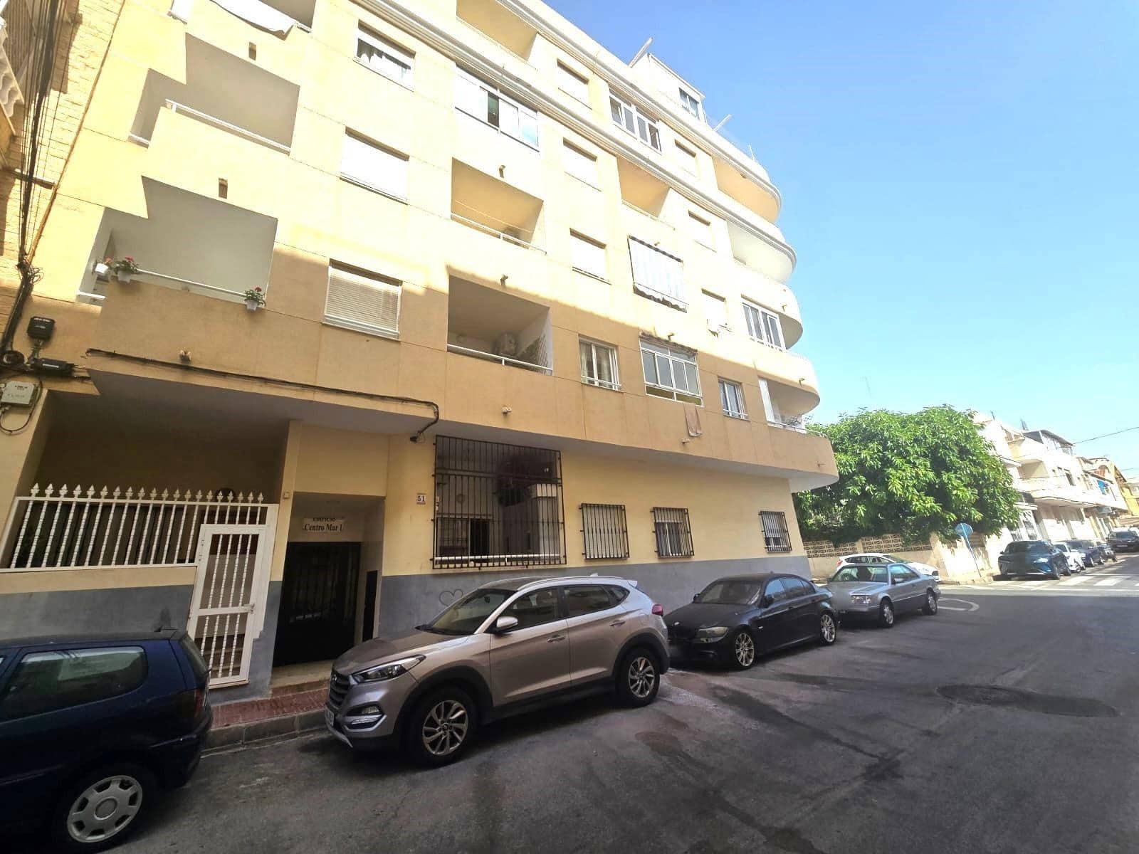 1 slaapkamer Appartement te koop in Torrevieja - € 107.000 (Ref: 9977344)