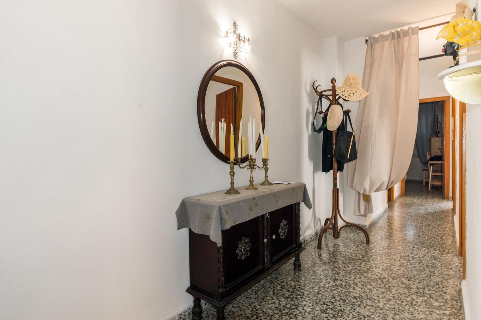 Apartamento de 3 habitaciones en Torrevieja en venta - 250.000 € (Ref: 9990751)