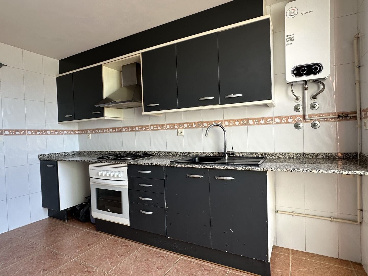 3 soveværelse Lejlighed til salg i Paterna med swimmingpool garage - € 425.000 (Ref: 8756337)