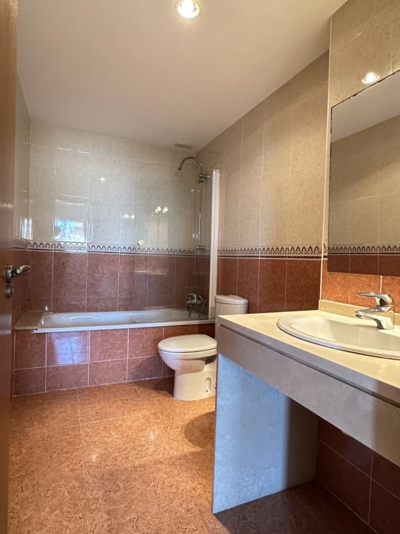 3 soveværelse Lejlighed til salg i Paterna med swimmingpool garage - € 425.000 (Ref: 8756337)