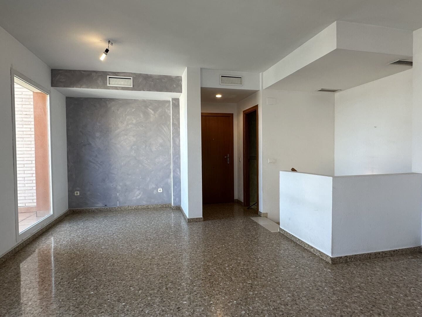 3 soveværelse Lejlighed til salg i Paterna med swimmingpool garage - € 425.000 (Ref: 8756337)