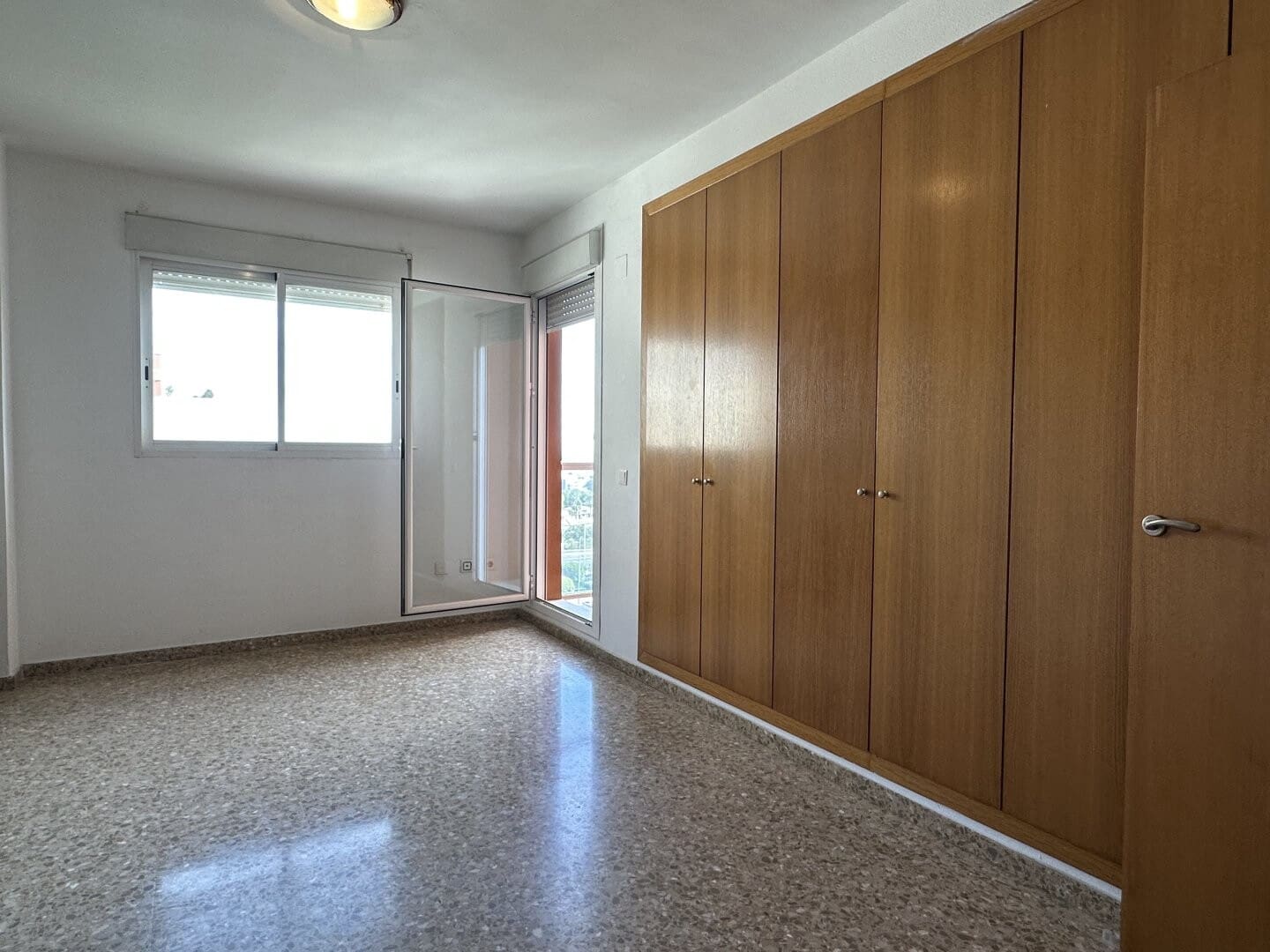 3 soveværelse Lejlighed til salg i Paterna med swimmingpool garage - € 425.000 (Ref: 8756337)