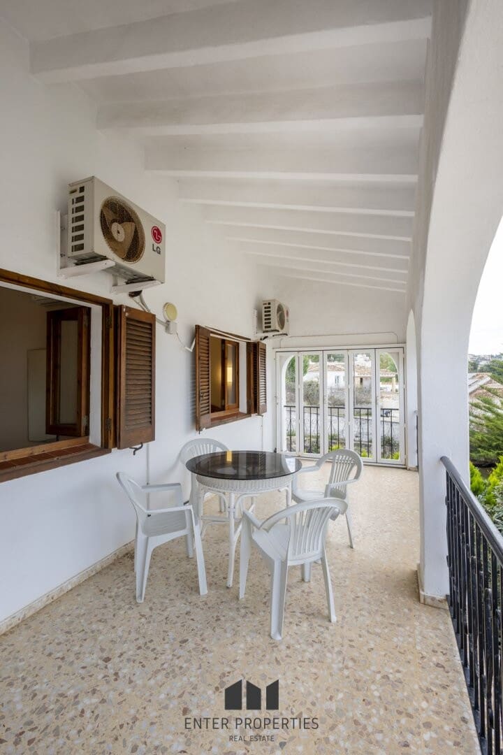 5 soverom Villa til salgs i Denia med svømmebasseng - € 580 000 (Ref: 8758576)