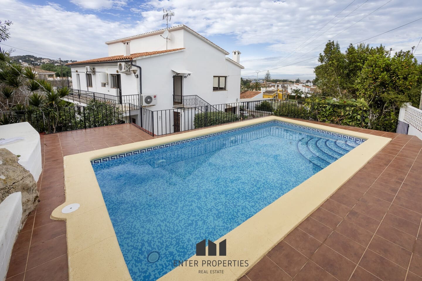 5 soverom Villa til salgs i Denia med svømmebasseng - € 580 000 (Ref: 8758576)