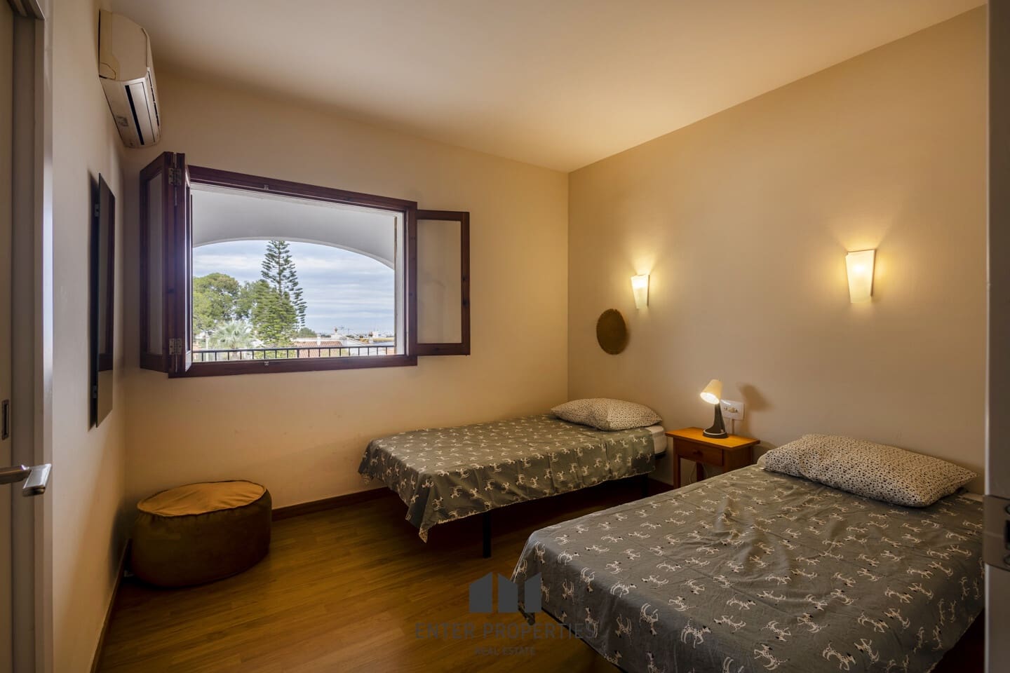 5 soverom Villa til salgs i Denia med svømmebasseng - € 580 000 (Ref: 8758576)