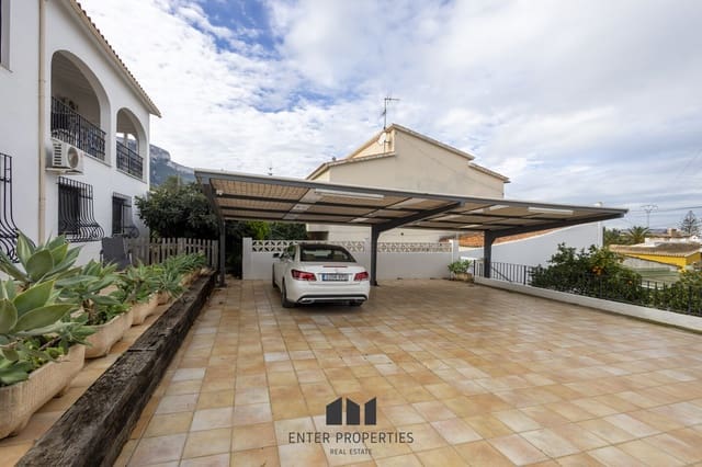 5 soverom Villa til salgs i Dénia med svømmebasseng - € 580 000 (Ref: 8758576)