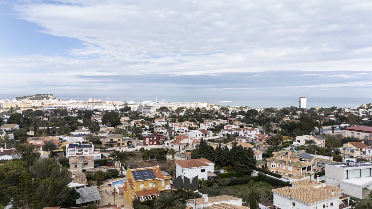 5 soverom Villa til salgs i Denia med svømmebasseng - € 580 000 (Ref: 8758576)