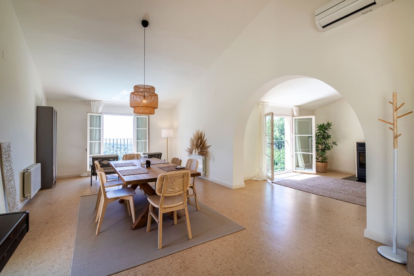 16 soverom Villa til salgs i Naquera med svømmebasseng garasje - € 3 650 000 (Ref: 8758588)