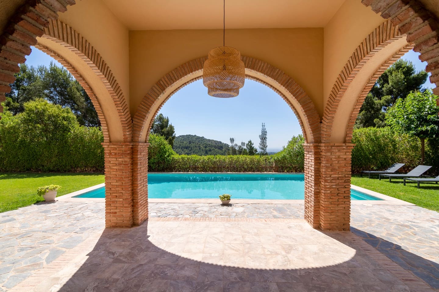 16 soverom Villa til salgs i Naquera med svømmebasseng garasje - € 3 650 000 (Ref: 8758588)