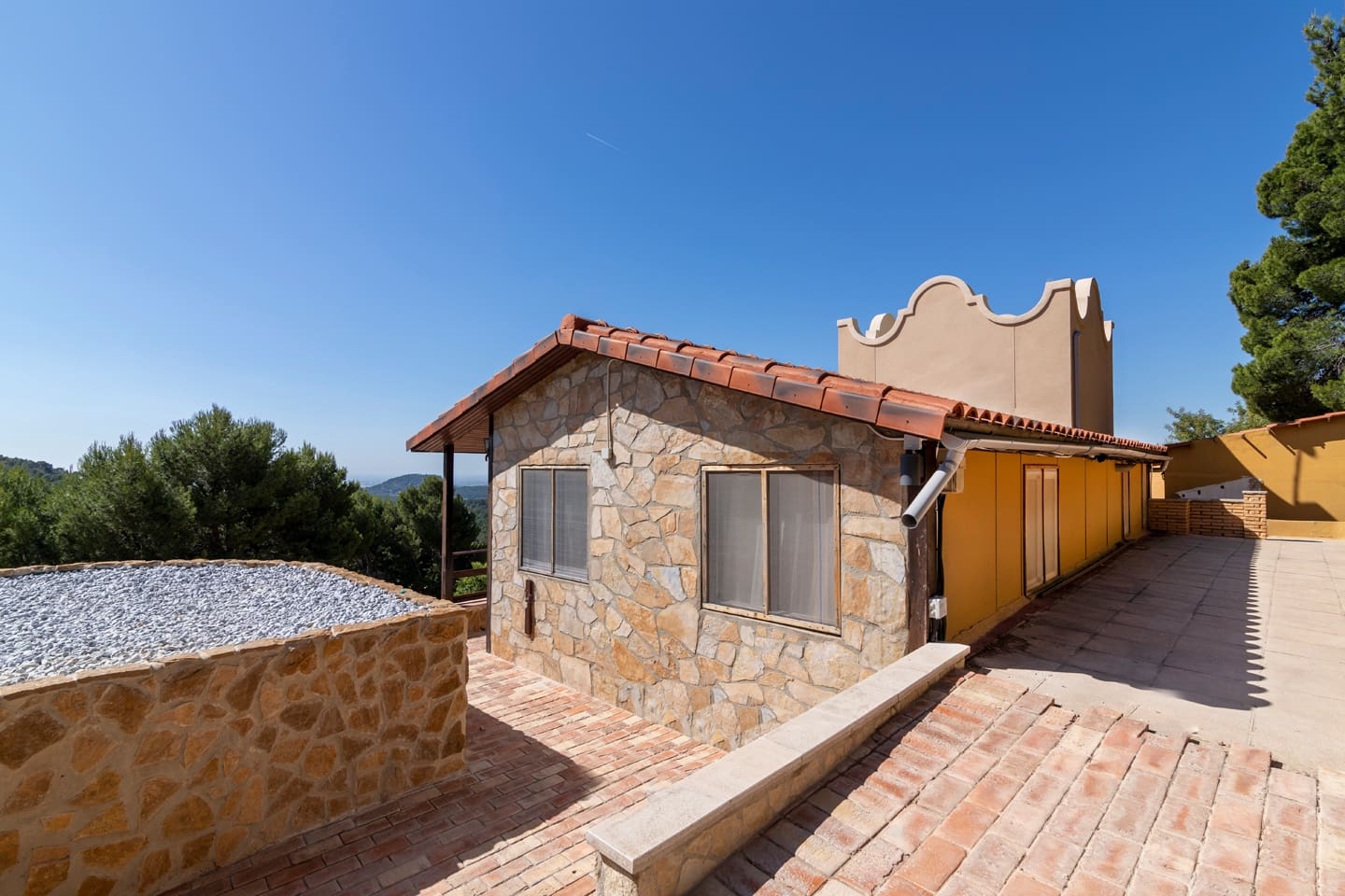 16 soverom Villa til salgs i Naquera med svømmebasseng garasje - € 3 650 000 (Ref: 8758588)